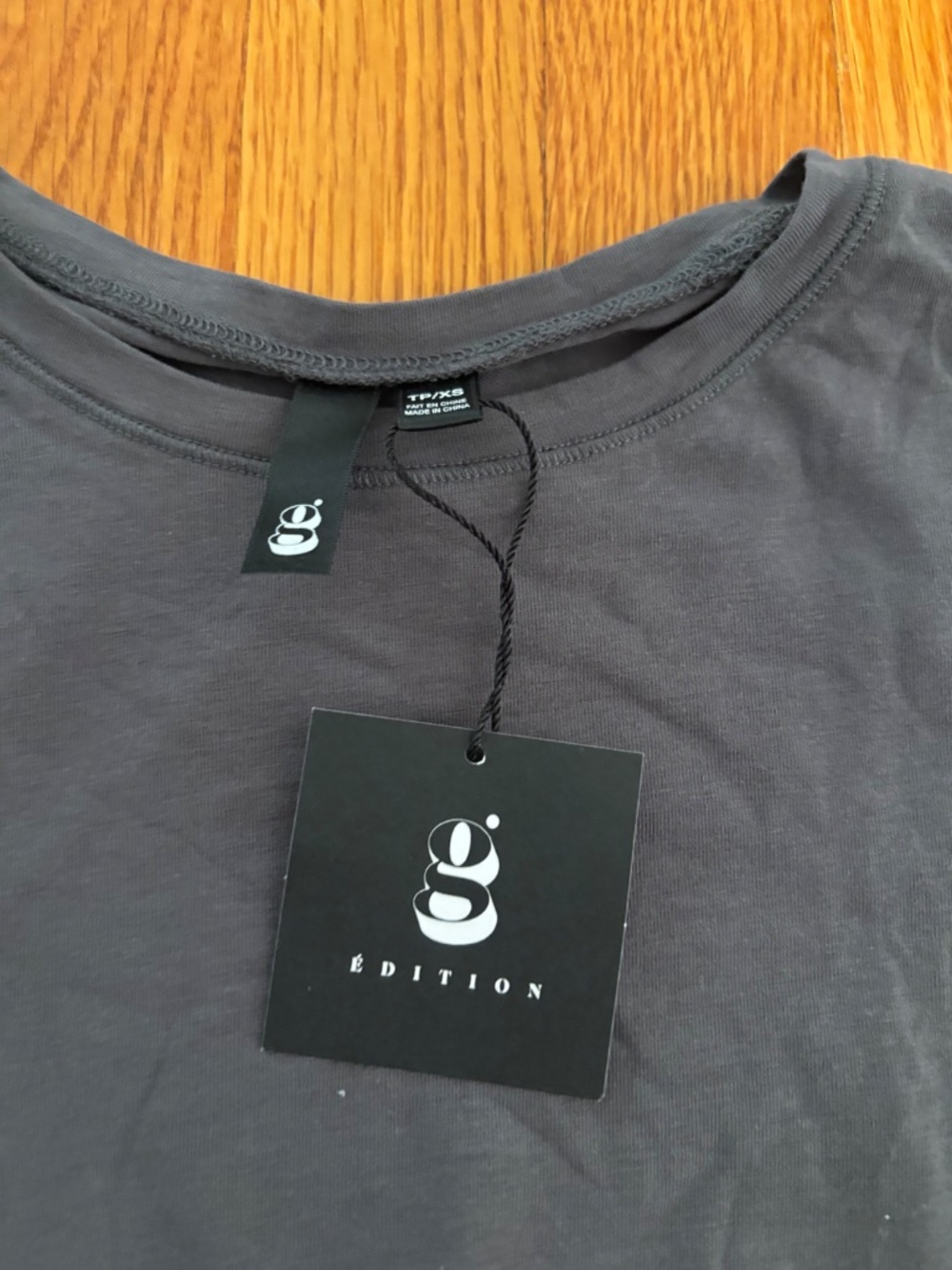 GARAGE longline tee shirt - Picture 2 of 3